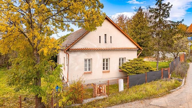 Prodej domu rodinný 180 m² pozemek 1039 m², Bousov