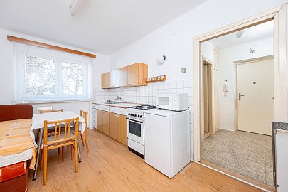 Prodej bytu 2+1 52 m², Dukelská, Chvaletice